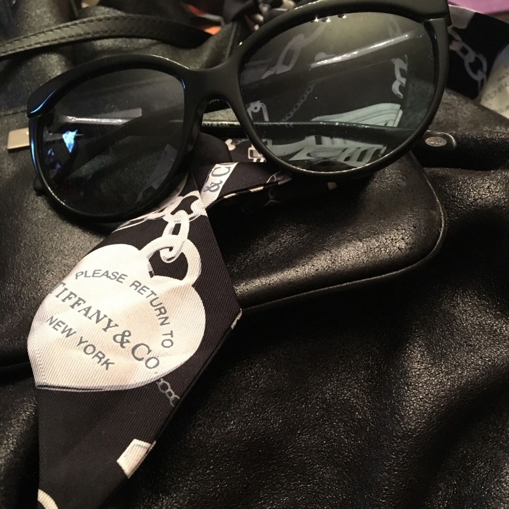 Tiffany&co Black&Robin’s egg Blue Sunglasses